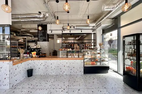 Glentons Bakery photo 1